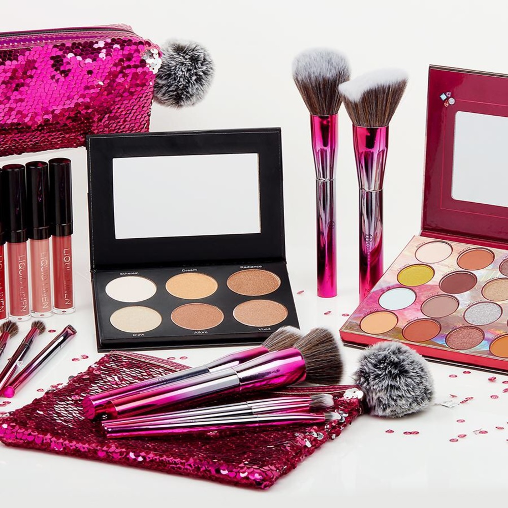 BH Cosmetics Royal Affair Set